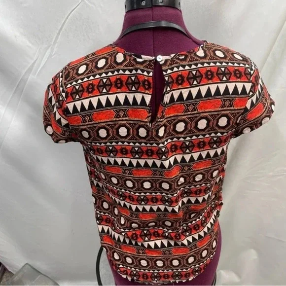 H&M Aztec Pattern Shirt - Picture 3 of 9